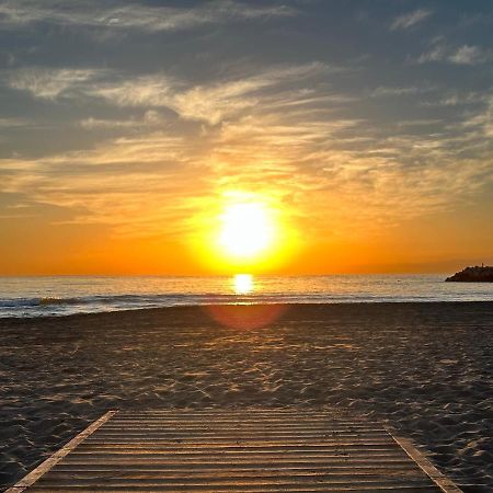 Top Benalmádena Buitenkant foto