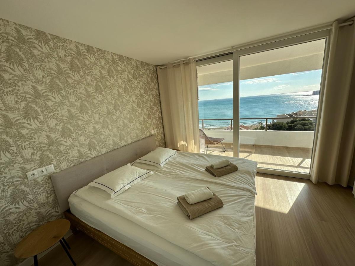 Top Benalmádena Buitenkant foto